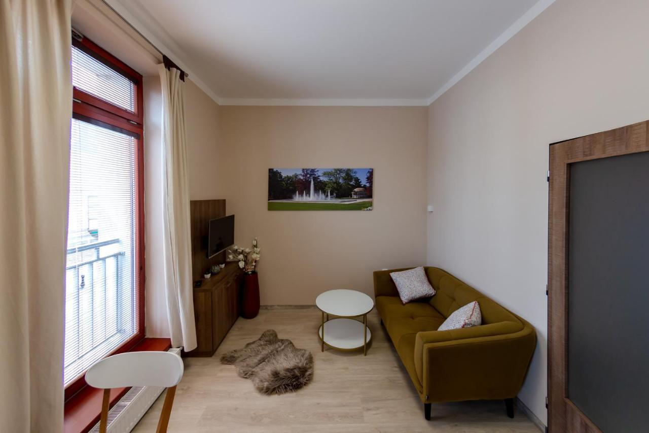 Penzion Apartmany Resident Poděbrady Екстериор снимка