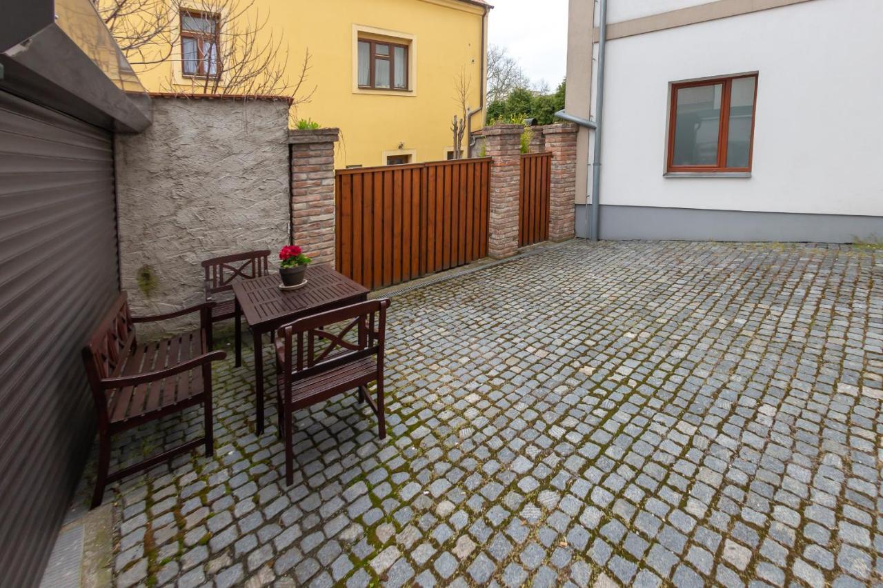 Penzion Apartmany Resident Poděbrady Екстериор снимка