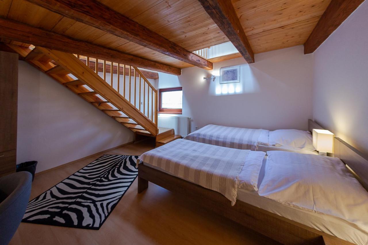 Penzion Apartmany Resident Poděbrady Екстериор снимка