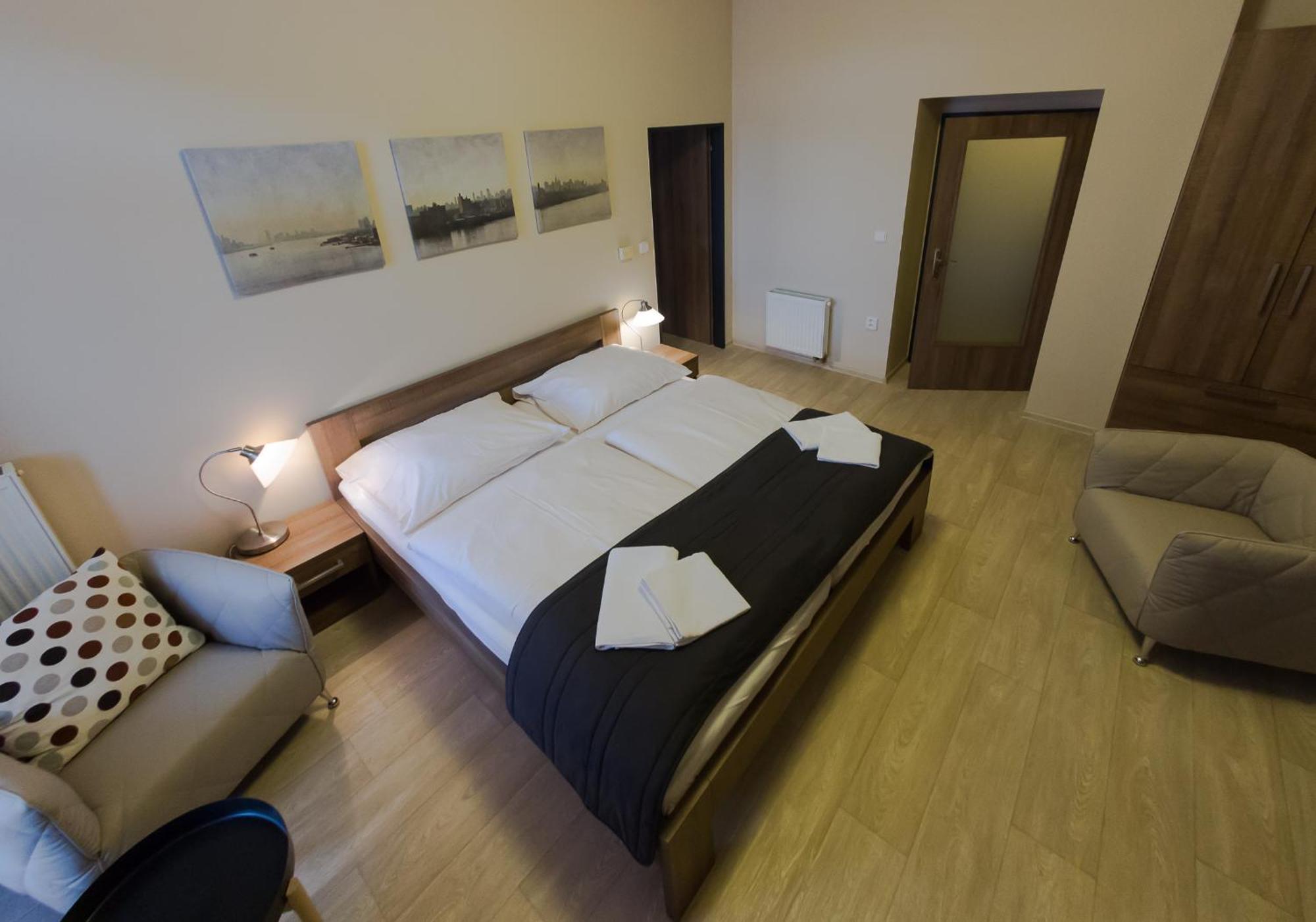 Penzion Apartmany Resident Poděbrady Екстериор снимка