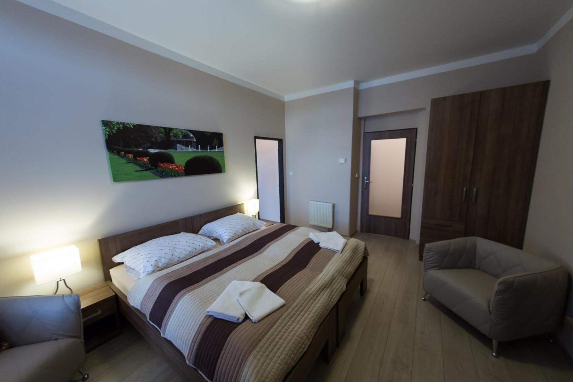 Penzion Apartmany Resident Poděbrady Екстериор снимка