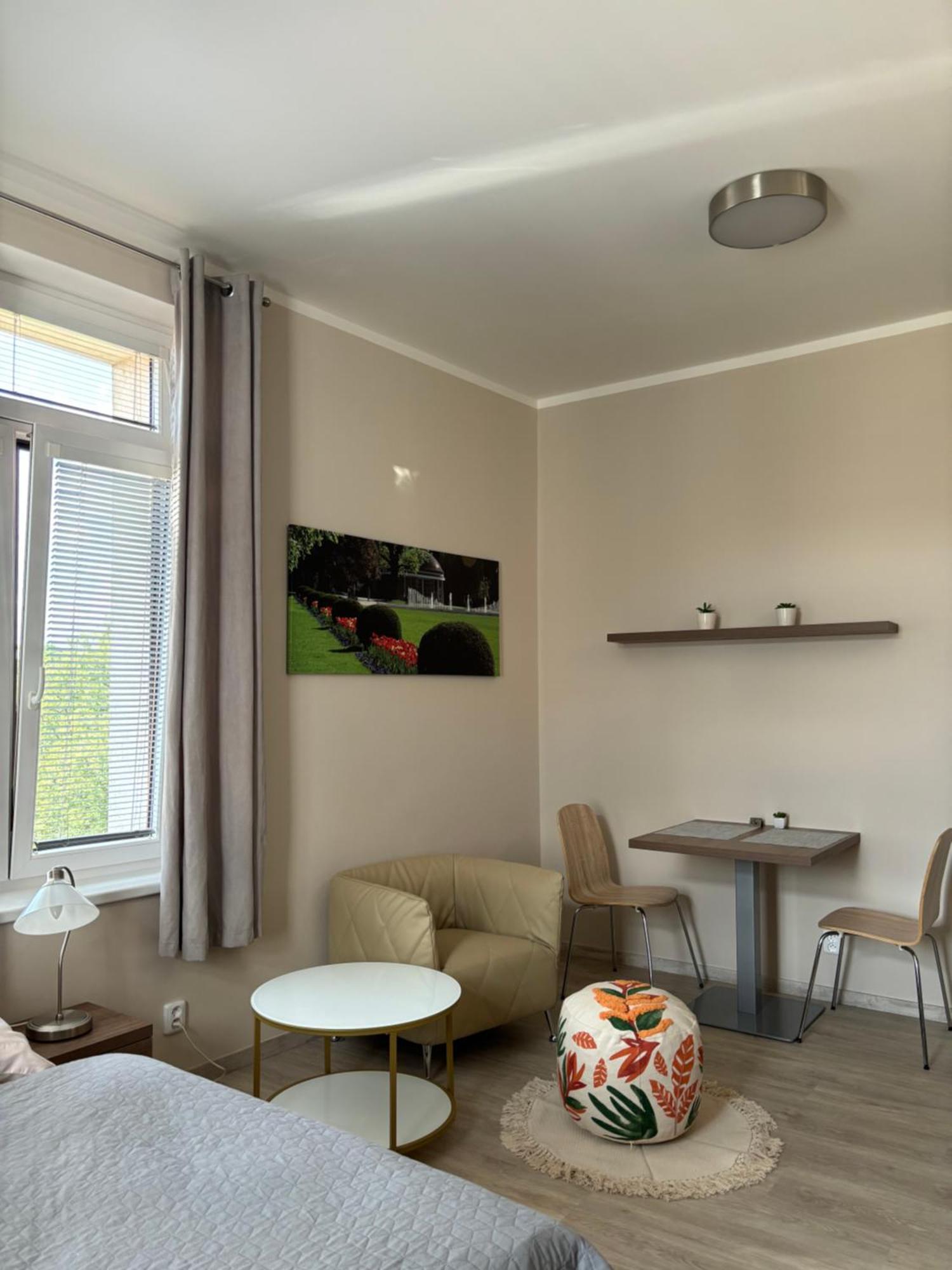 Penzion Apartmany Resident Poděbrady Екстериор снимка