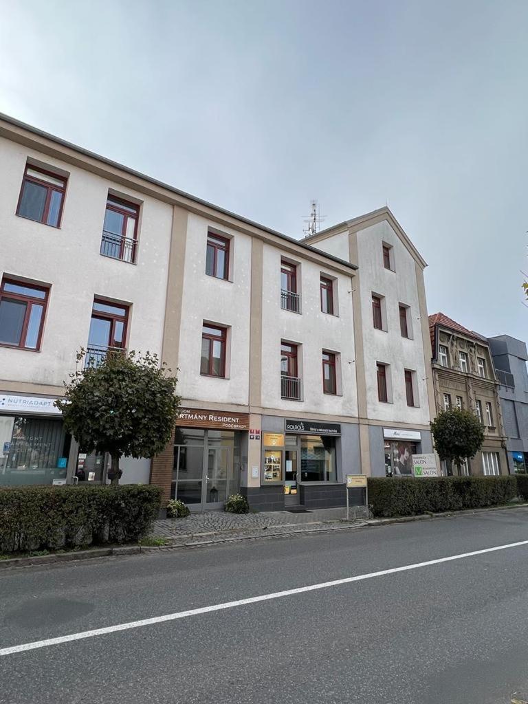 Penzion Apartmany Resident Poděbrady Екстериор снимка