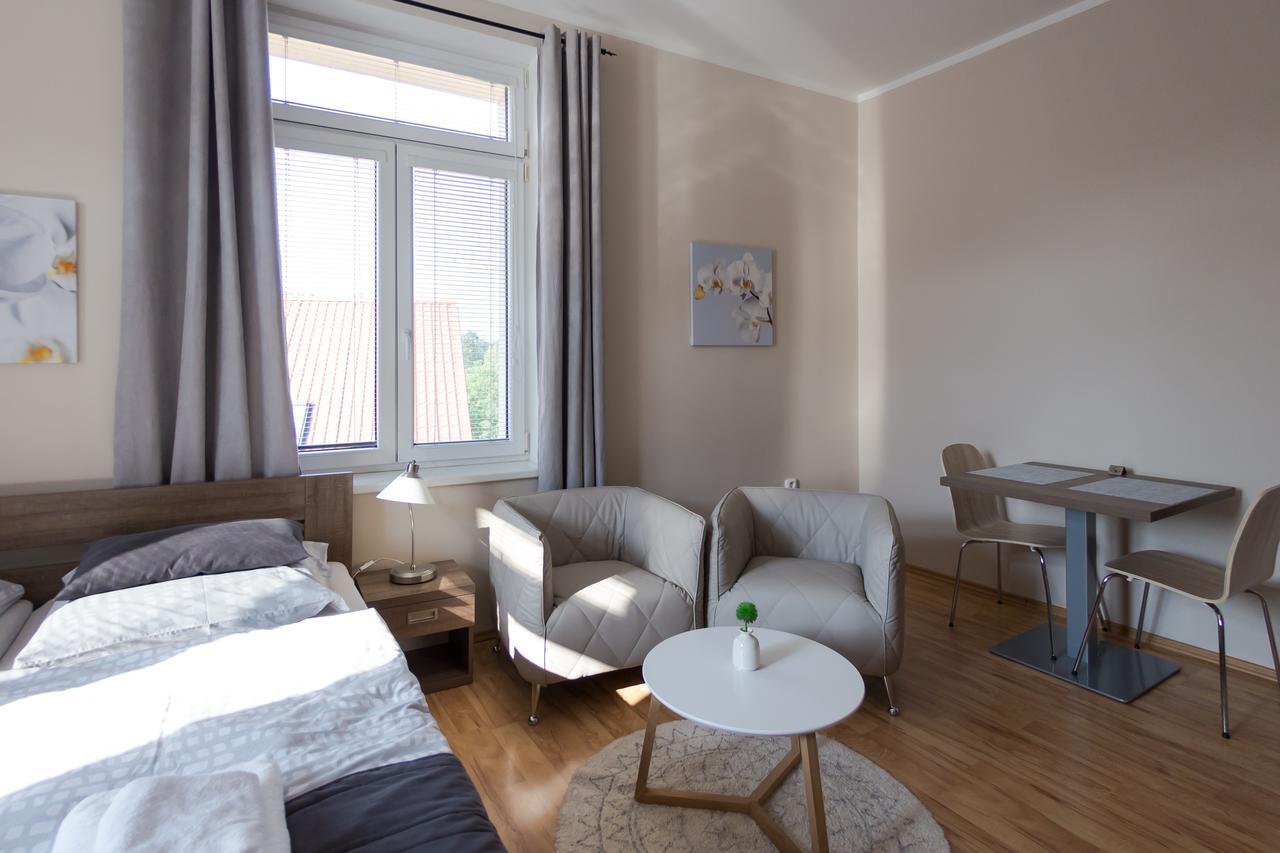 Penzion Apartmany Resident Poděbrady Екстериор снимка