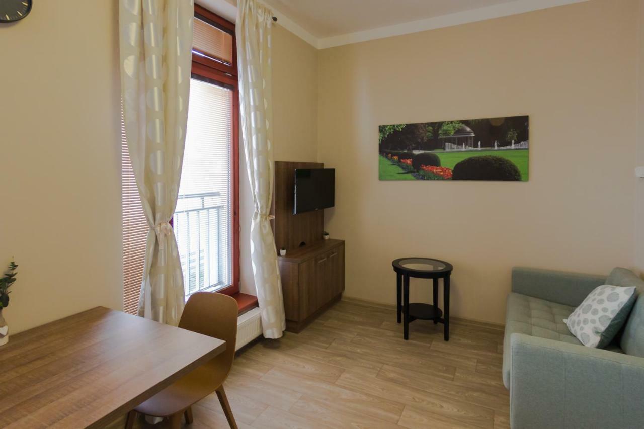 Penzion Apartmany Resident Poděbrady Екстериор снимка